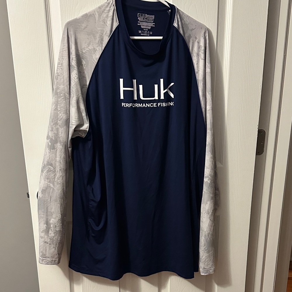 Huk Long Sleeve Shirt - Navy and Gray
